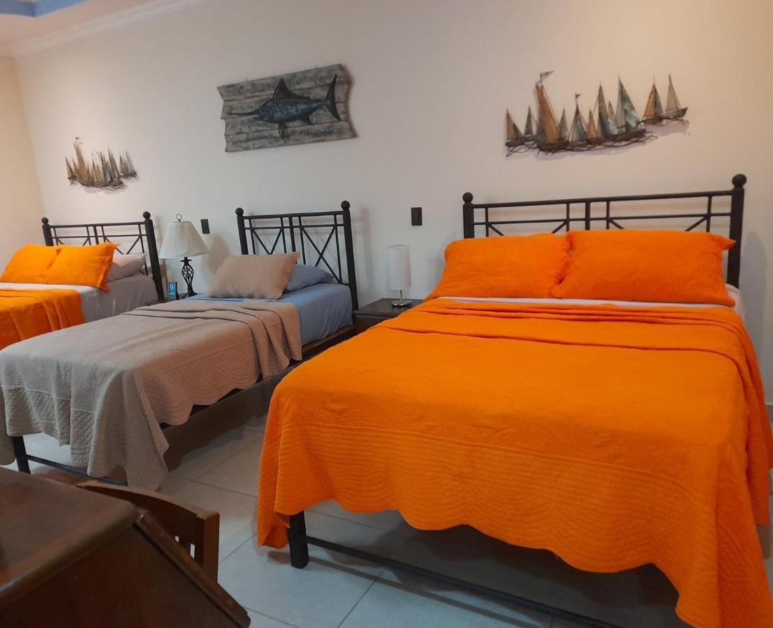 Casas Del Toro Playa Flamingo Aparthotel Exterior photo