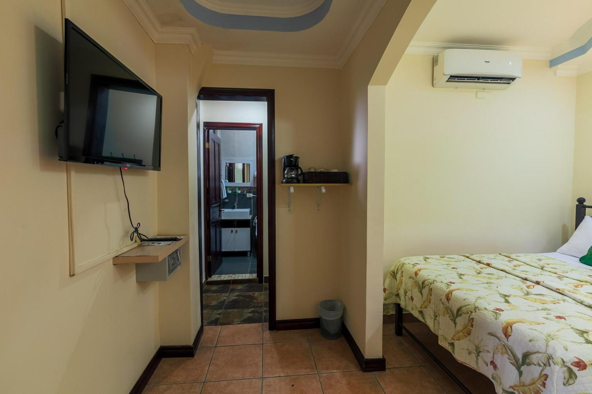 Casas Del Toro Playa Flamingo Aparthotel Exterior photo